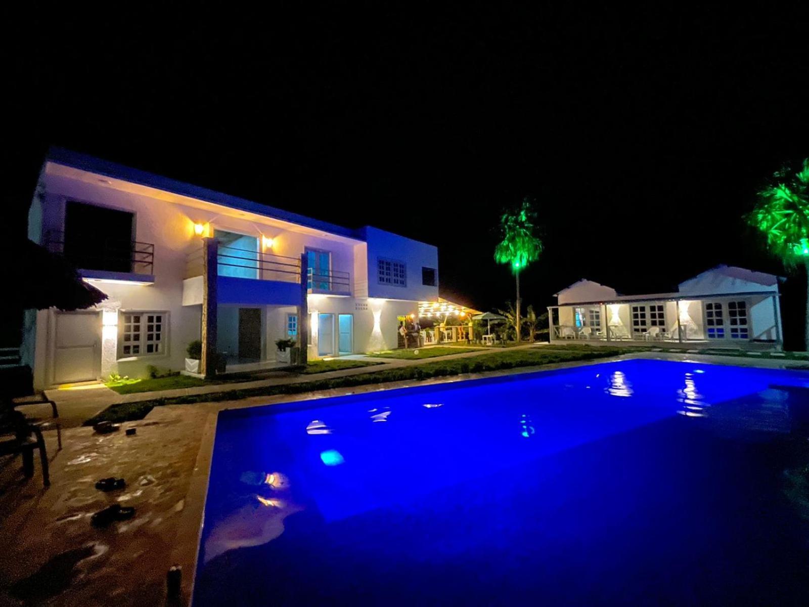 Casa Rossy Un Encanto 아르볼레테스 외부 사진